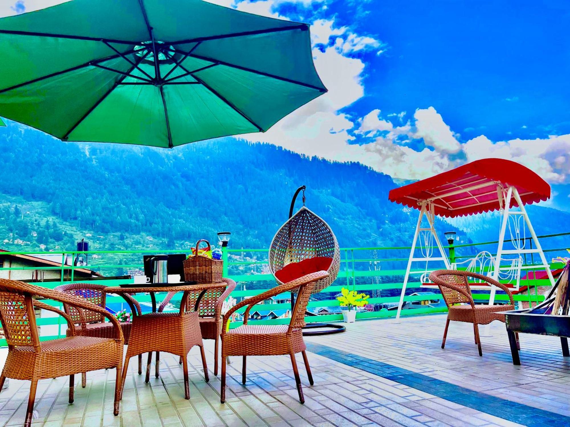 Tata Vista Resort Mall Road Manali - Centrally Heated & Air Cooled Kültér fotó