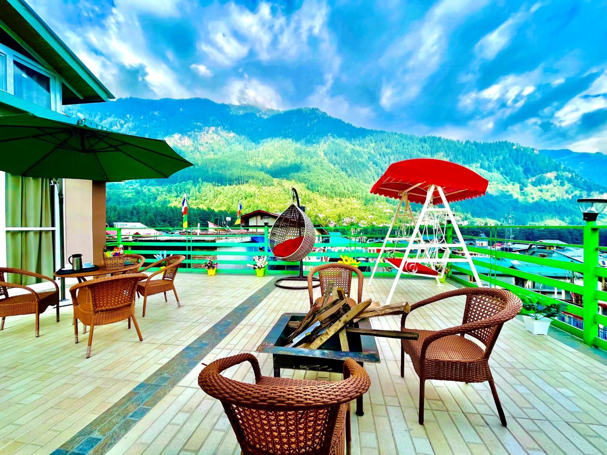 Tata Vista Resort Mall Road Manali - Centrally Heated & Air Cooled Kültér fotó